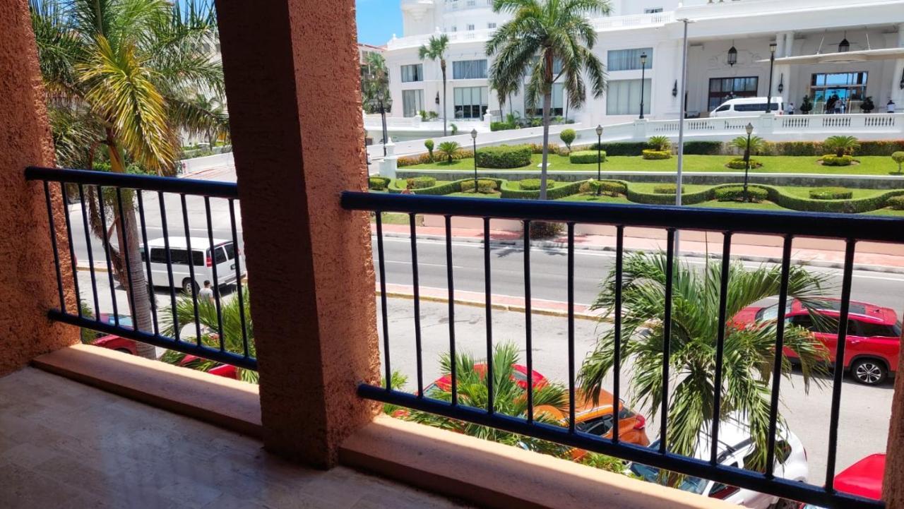 Cancun Suites Apartments - Hotel Zone Exterior photo